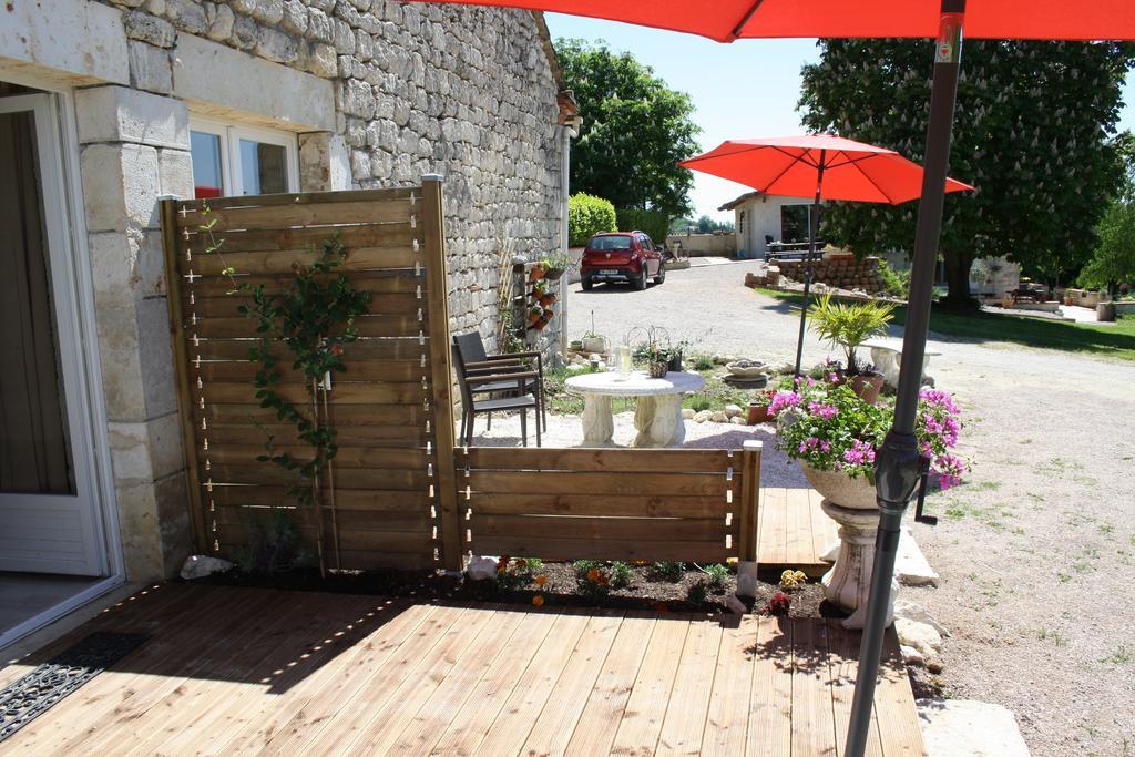 La Perle Du Lot Acomodação com café da manhã Castelnau-de-Montratier Exterior foto